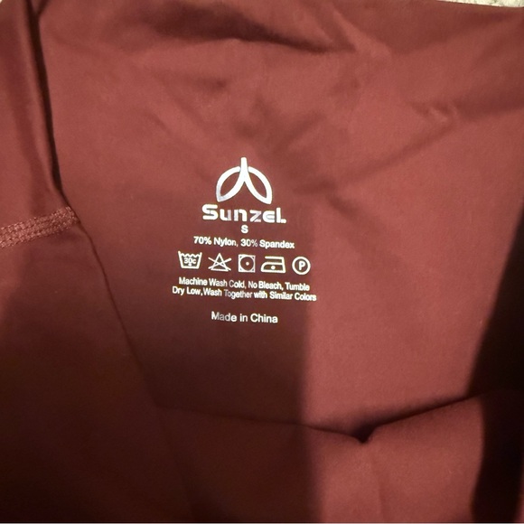 Shorts - Picture 3 of 3